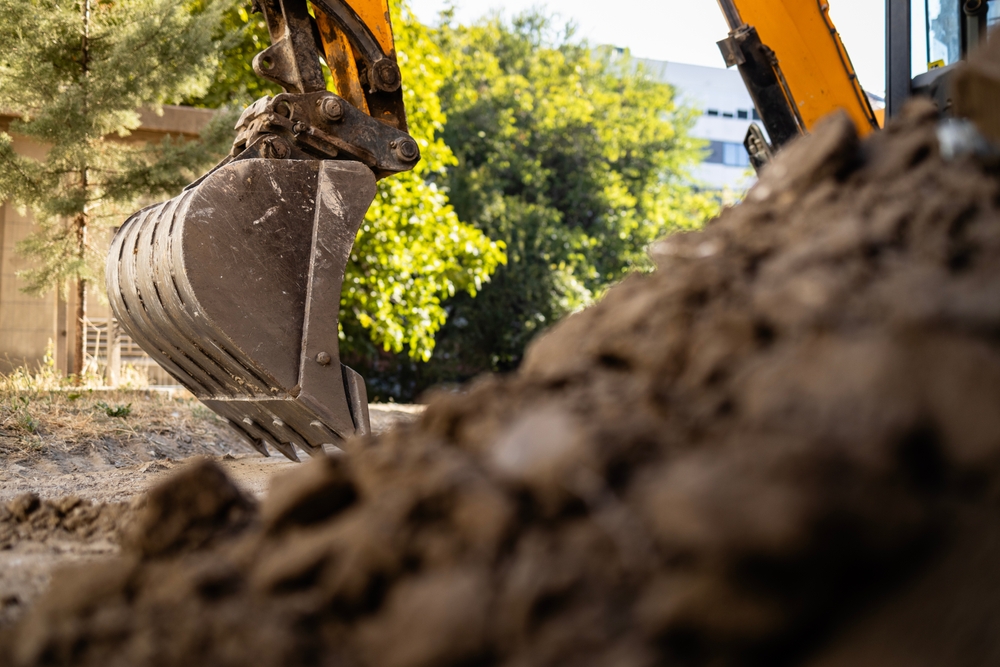 Landscaping & Equipment Hire in Kettering